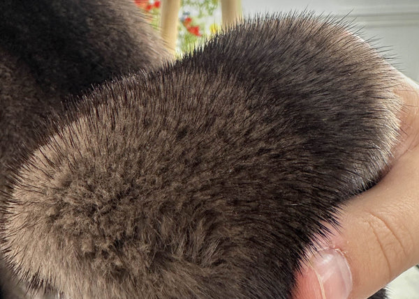 How to Preserve Your Fur Coat: A Complete Guide to Maintaining Luxury