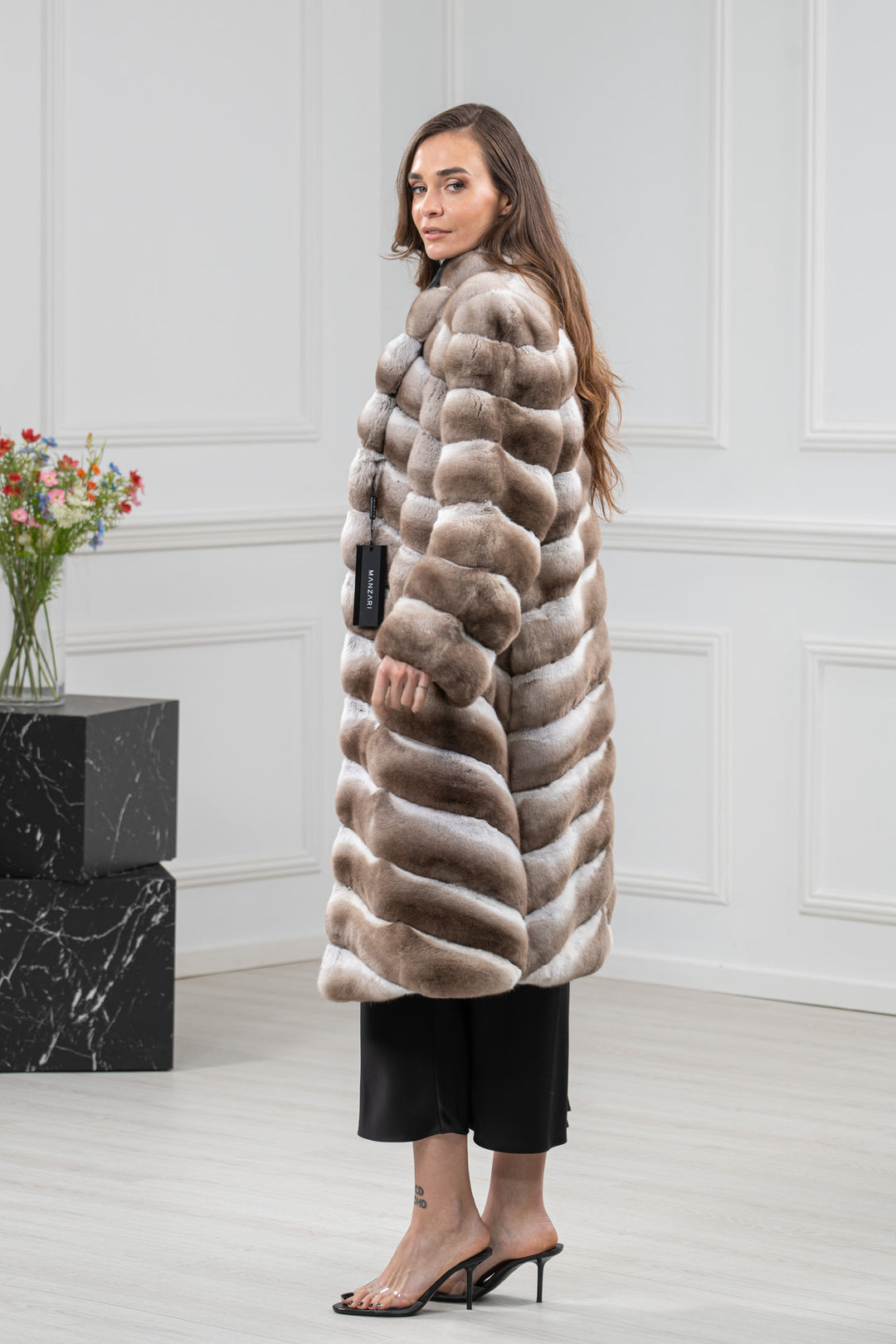 Dark Beige Chinchilla Fur Jacket - Women&