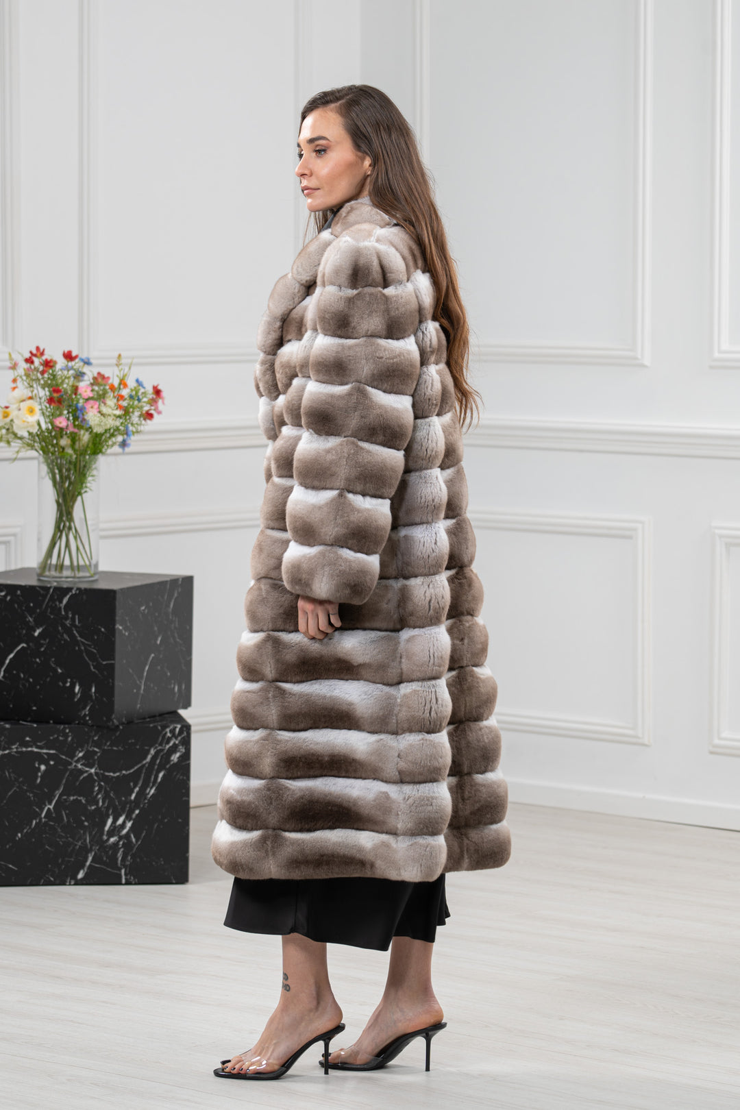 Dark Beige Chinchilla Fur Coat - Women&