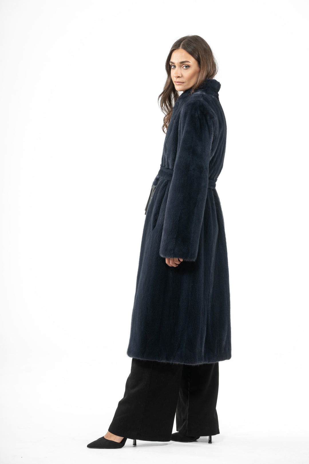 Manzari Night Sky Mink fur coat with a modern touch