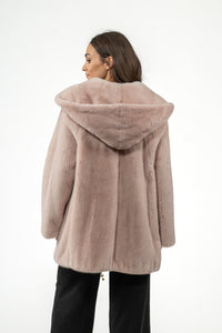 Manzari Salmon Mink fur coat for a timeless appeal
