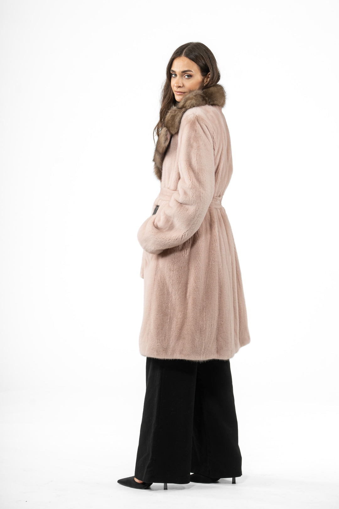 Classic Salmon Mink fur coat by manzari