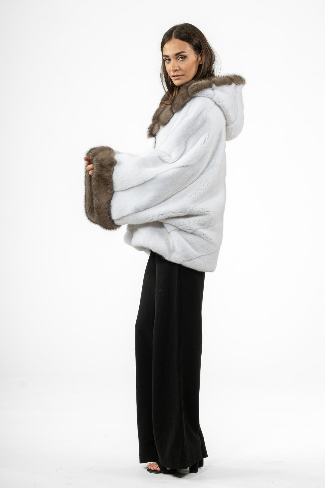 High-quality White Mink fur coat for luxury lovers