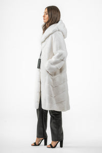 Manzari White Mink fur coat with a modern touch