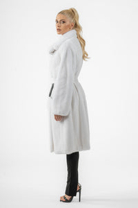 Exclusive White Mink fur coat by manzari