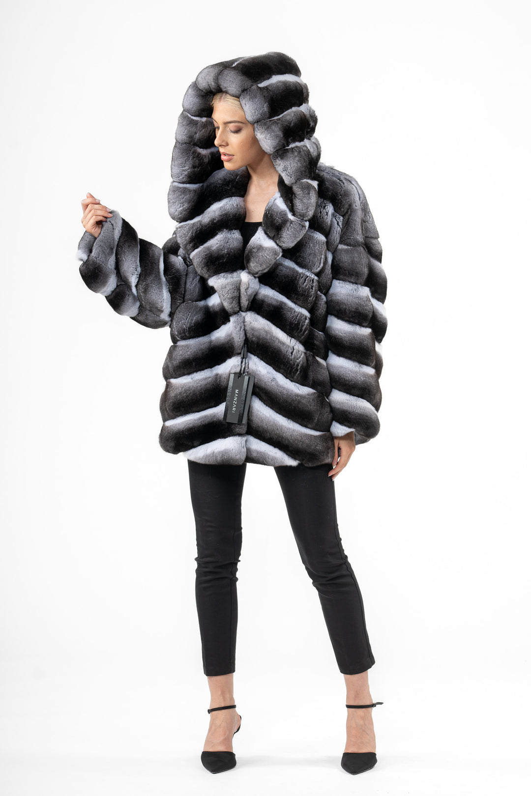 Manzari Natural Chinchilla fur coat for a timeless appeal