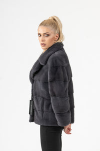 Manzari Grafite Mink fur coat with a modern touch