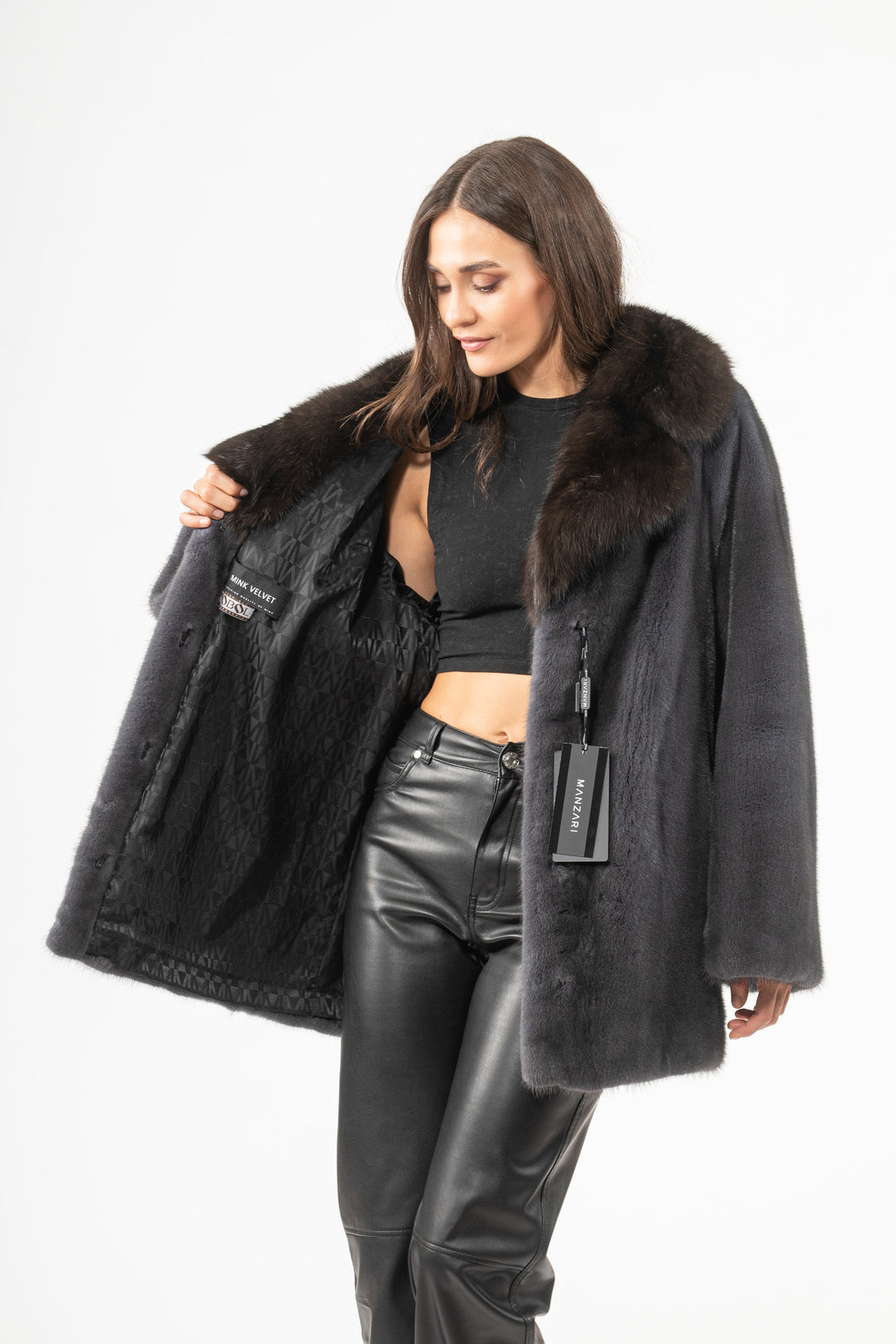 Elegant Grafite Mink fur coat for a refined look