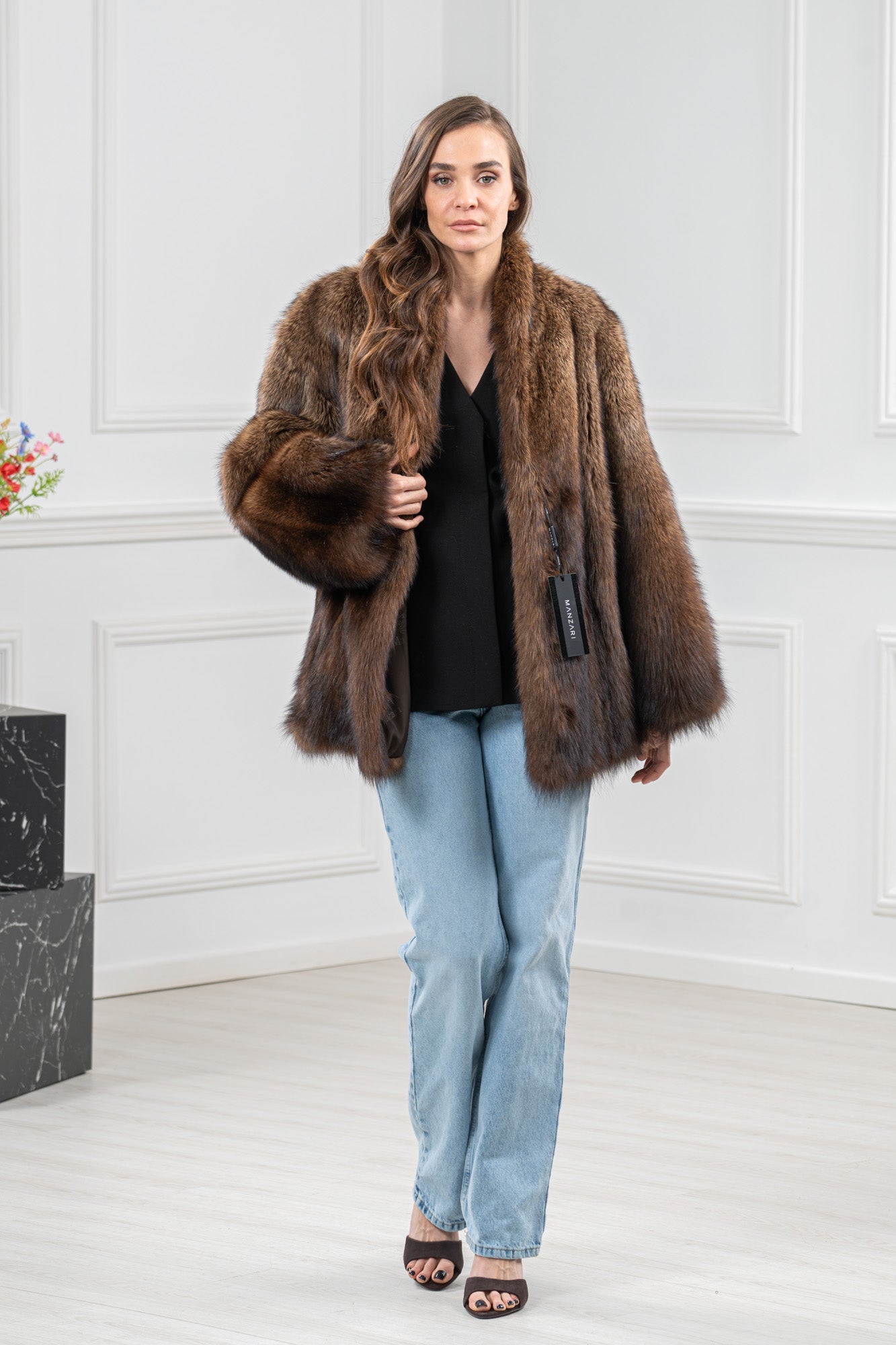 Fisher Skin Natural Long Hair Short Jacket L/O 24M4133 | MANZARI