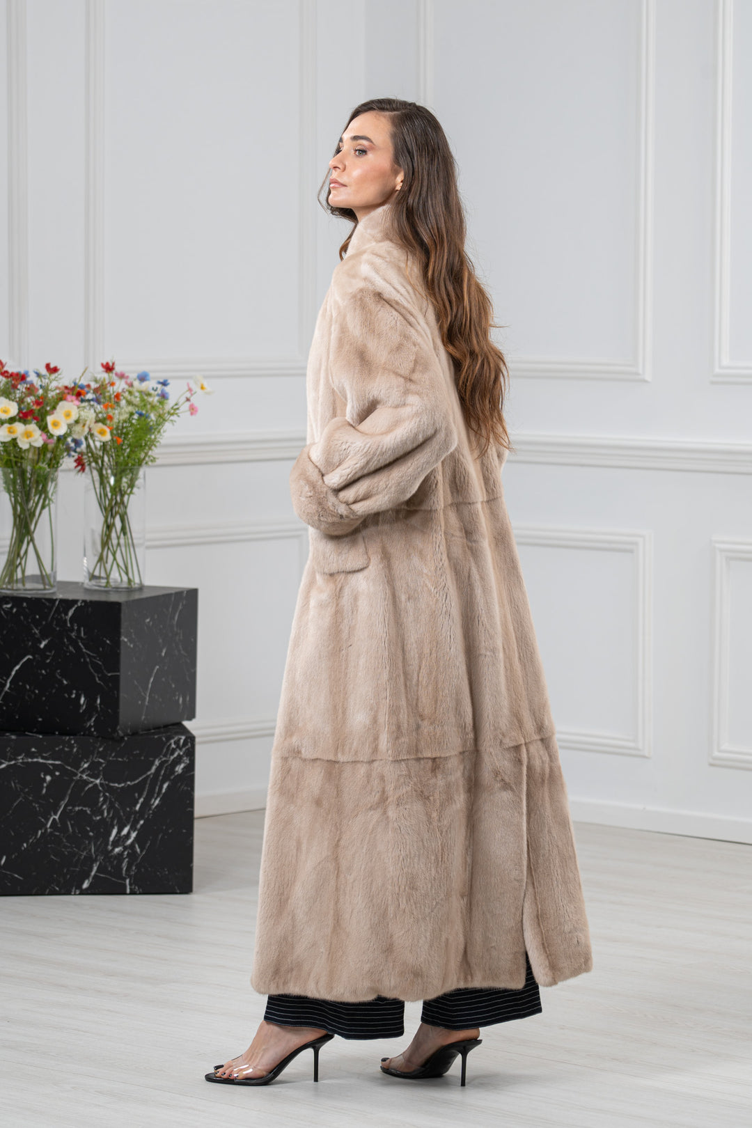 Palomino Mink Fur Coat - Women&
