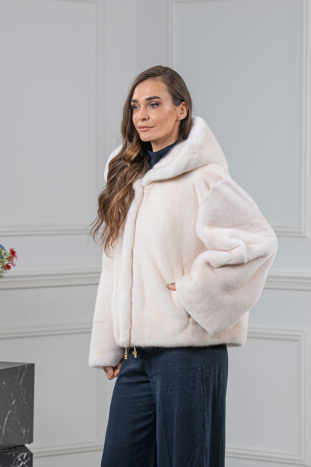 Pearl Mink Fur Short Jacket With Hood - Women&