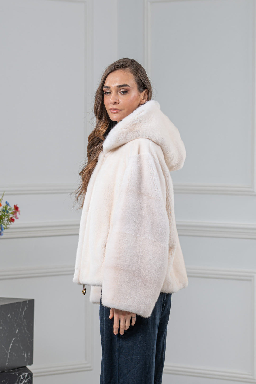 Pearl Mink Fur Short Jacket With Hood - Women&