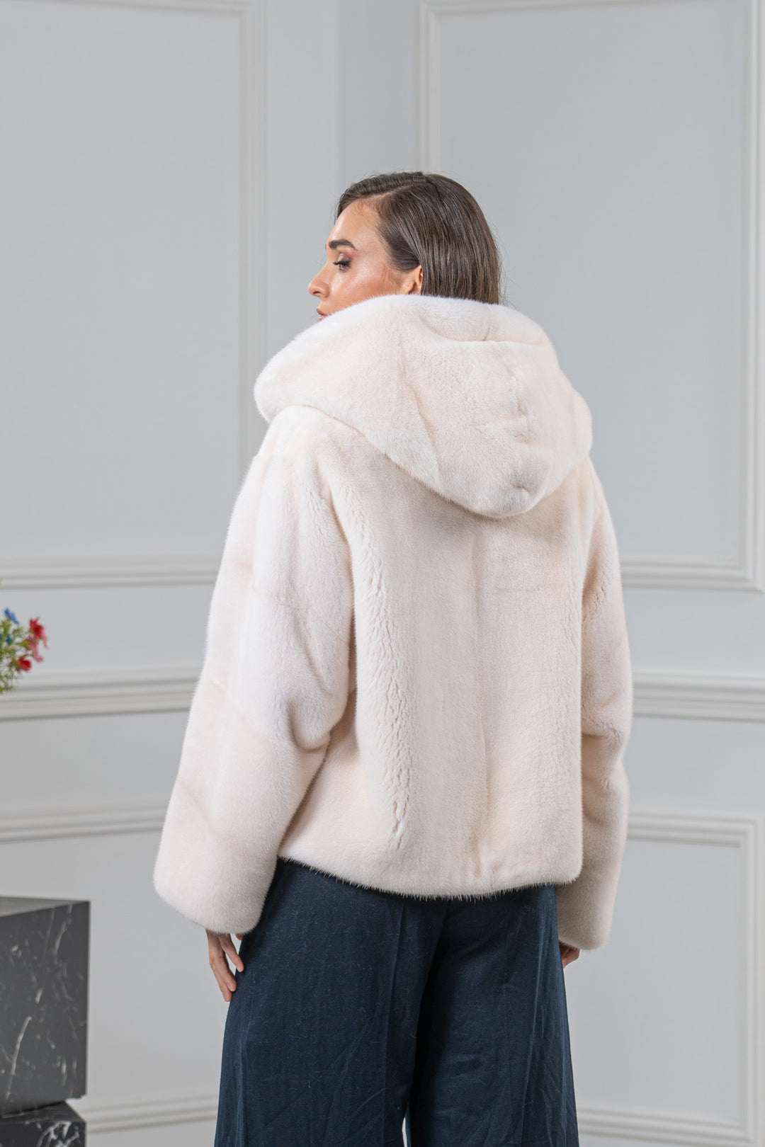 Pearl Mink Fur Short Jacket With Hood - Women&