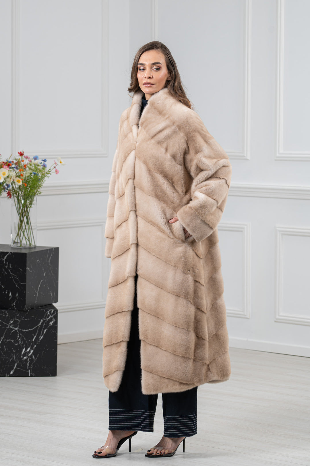 Palomino Mink Fur Coat - Women&