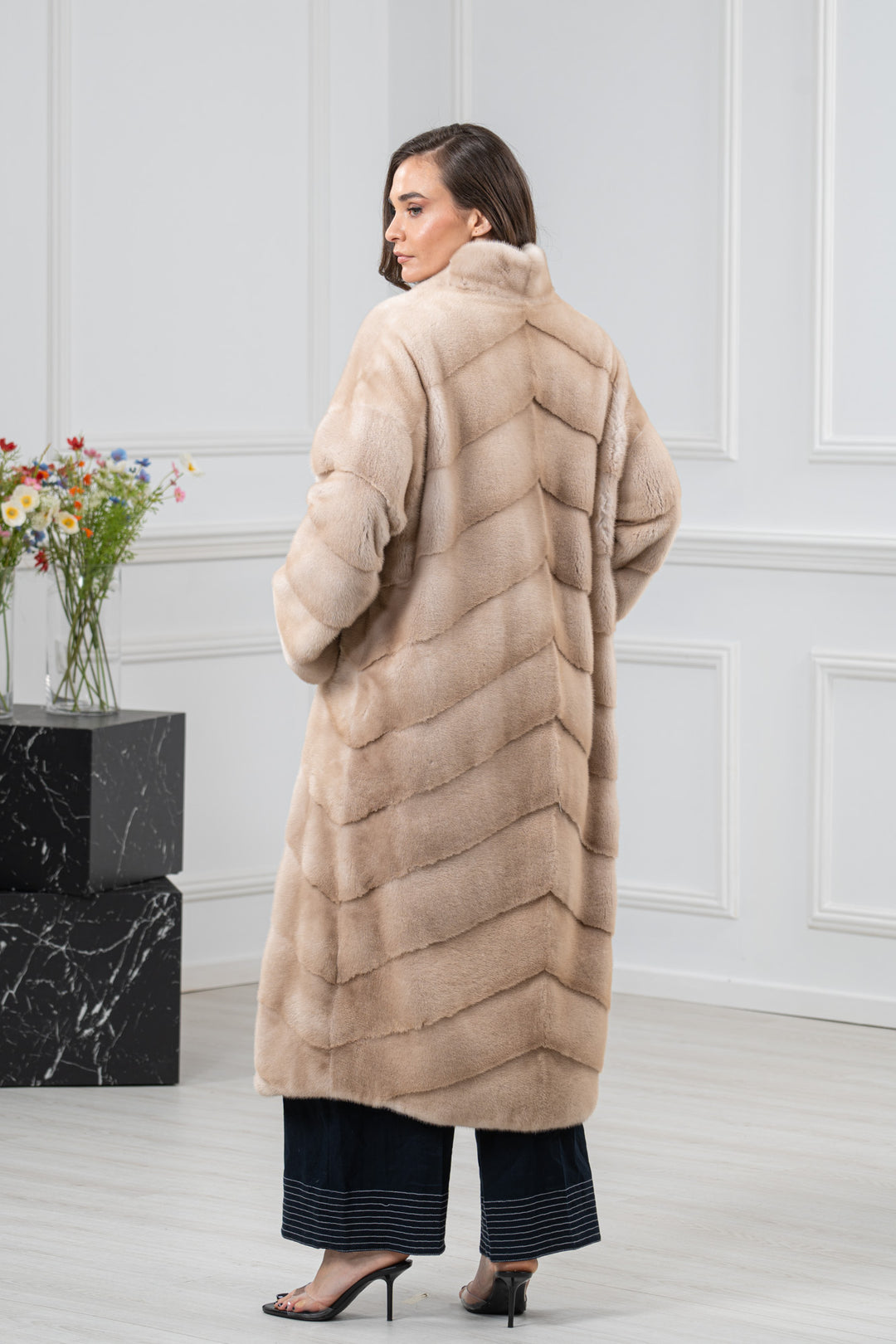 Palomino Mink Fur Coat - Women&