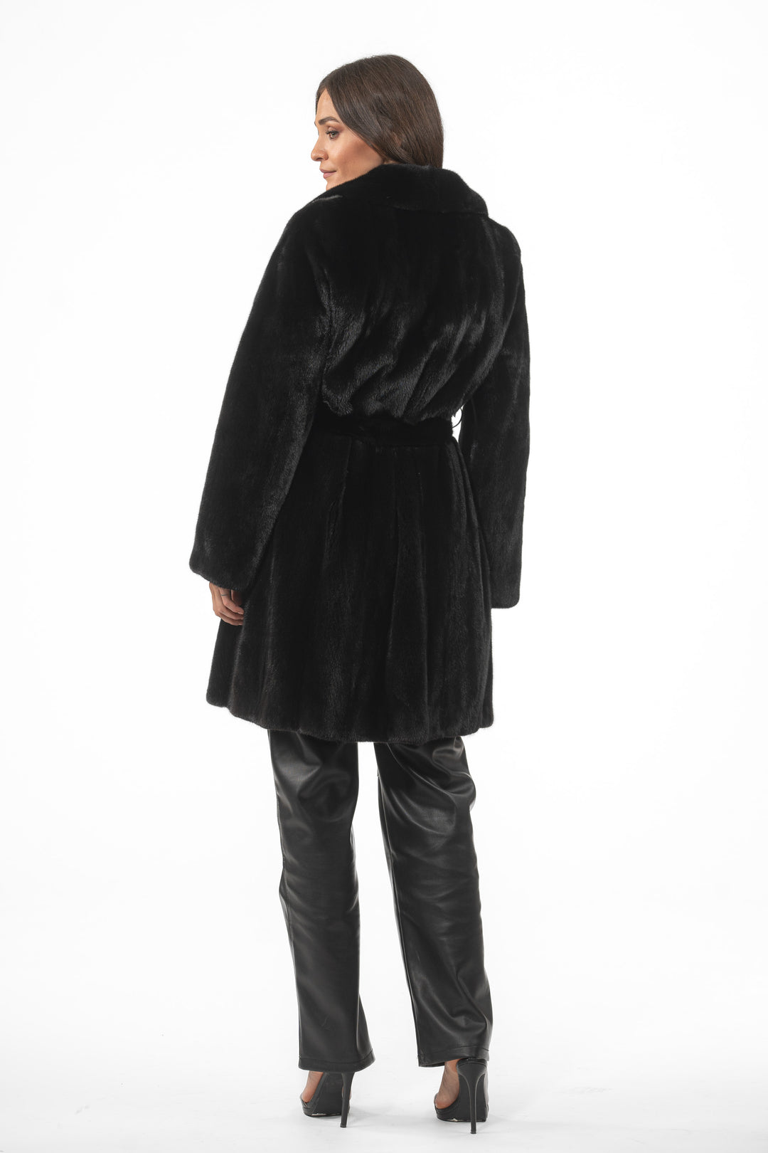 Classic Black Mink fur coat by manzari