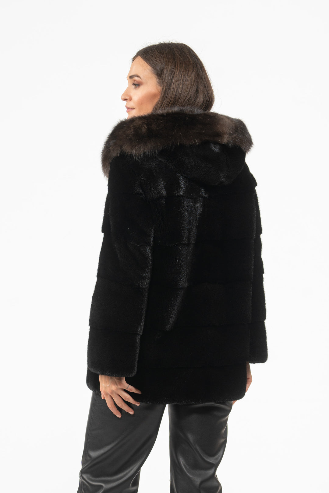 Manzari Black Mink fur coat for a timeless appeal