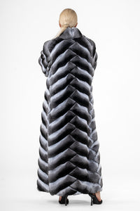 Soft and luxurious Natural Chinchilla fur coat by manzari