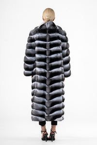 Manzari Natural Chinchilla fur coat for a timeless appeal