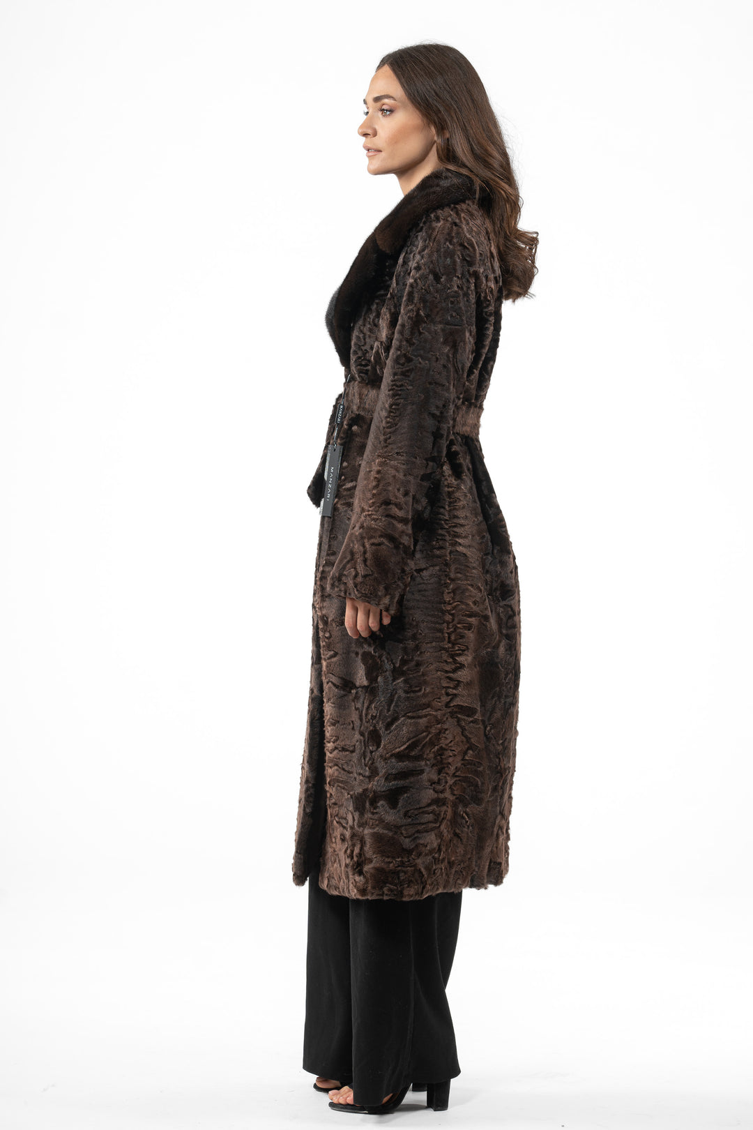 Manzari Chokolat Swakara fur coat for a bold look