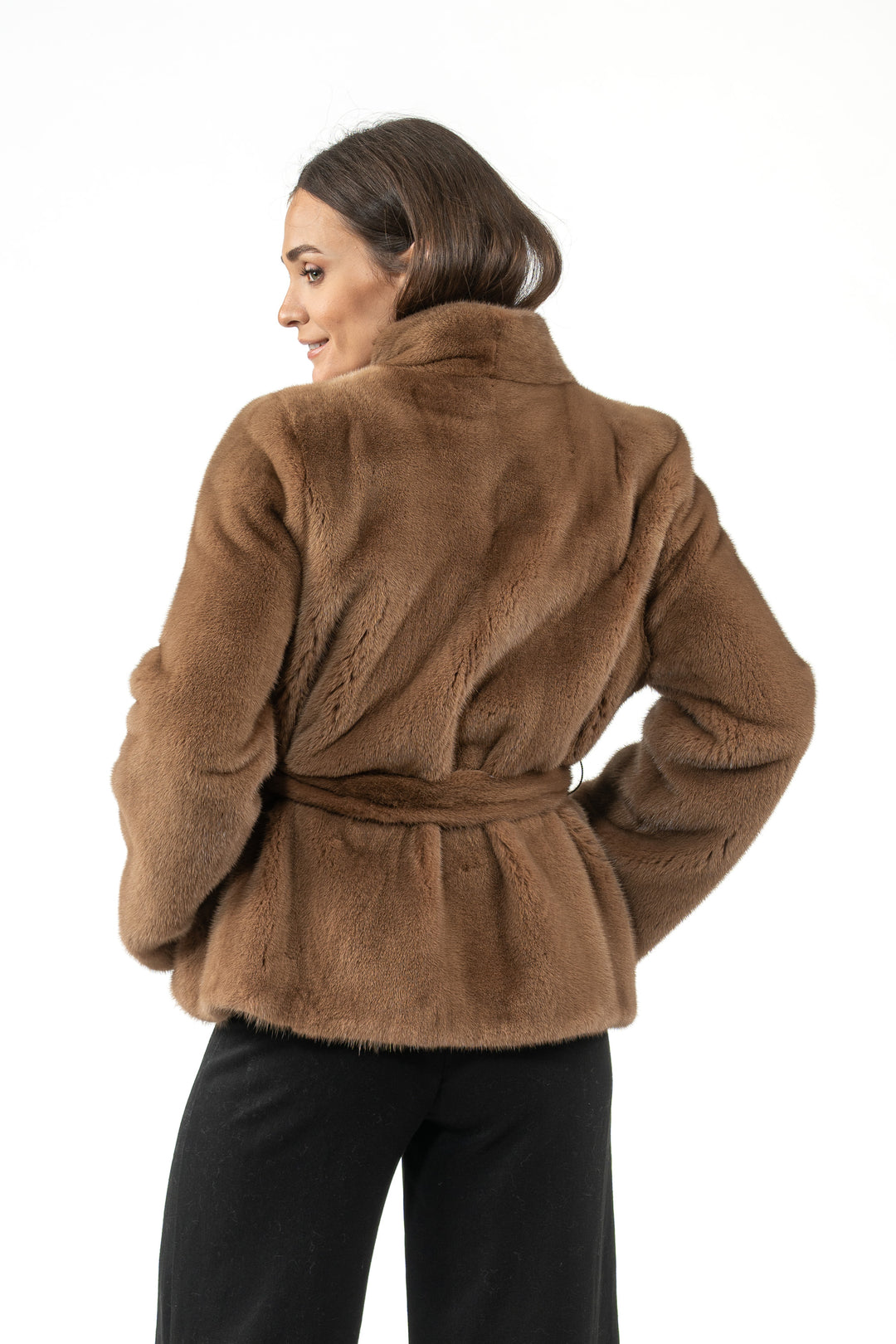 Manzari Maple Mink fur coat with a modern touch