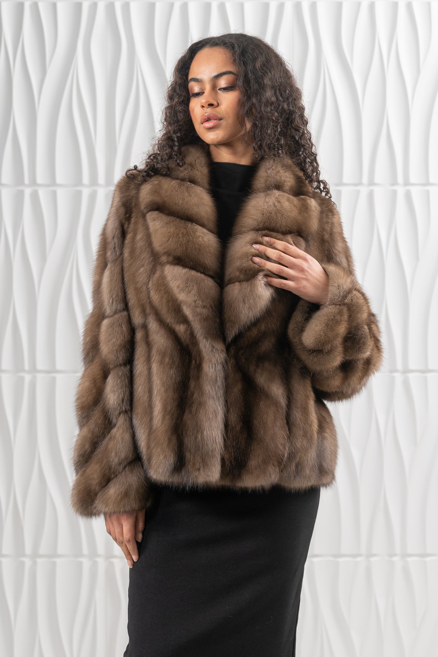 RUSSIAN SABLE PLATINUM SKIN NATURAL LONG HAIR SHORT JACKET L1,7 S/S 26M6414