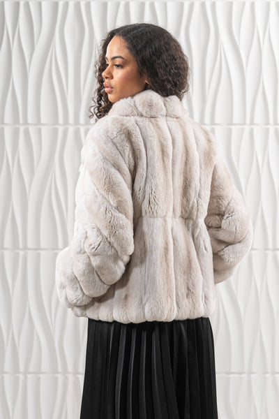 Manzari chinchilla fur coat for ultimate elegance