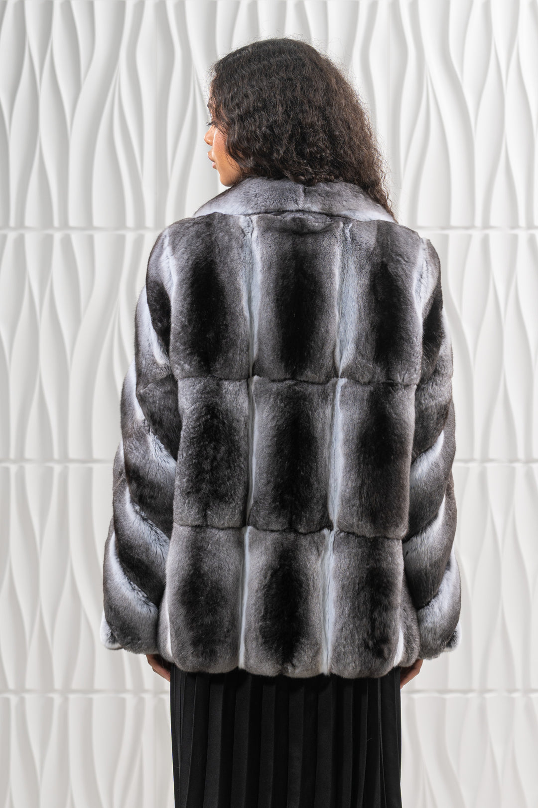 Soft and luxurious Natural Chinchilla fur coat by manzari