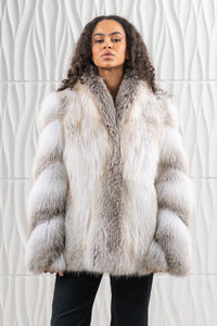 Elegant Fawn Light Fox fur coat for modern fashion