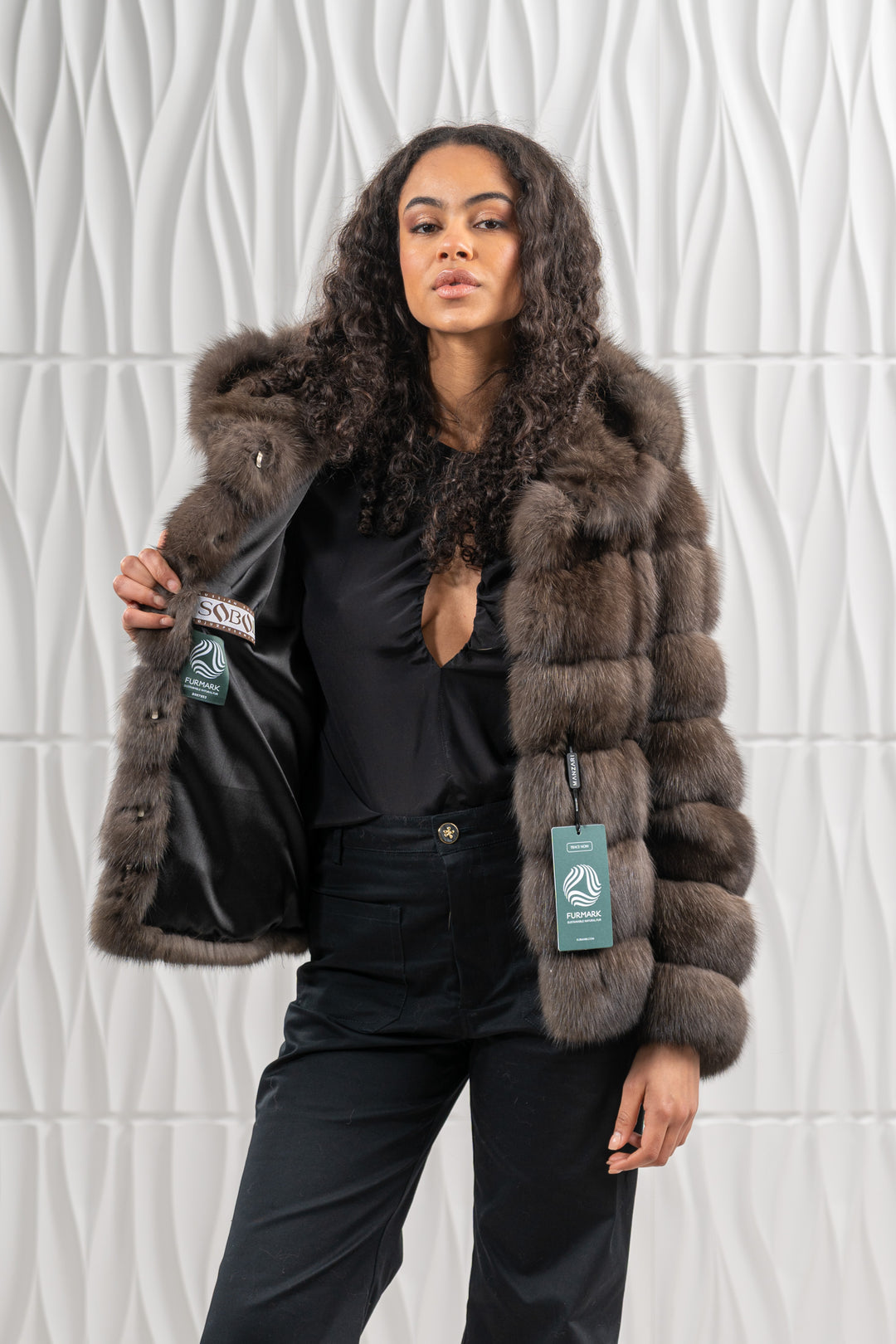 Manzari Carbonio Russian sable fur coat for a timeless look