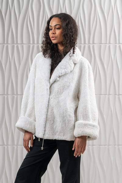 Manzari mink fur coat for timeless elegance