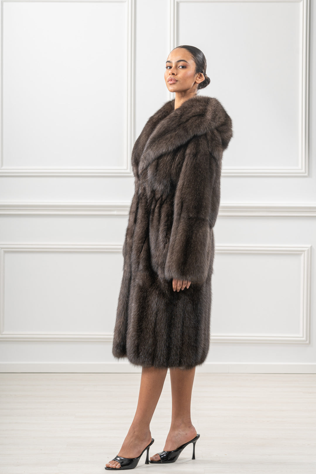 Manzari Carbonio Russian sable fur coat for a timeless look