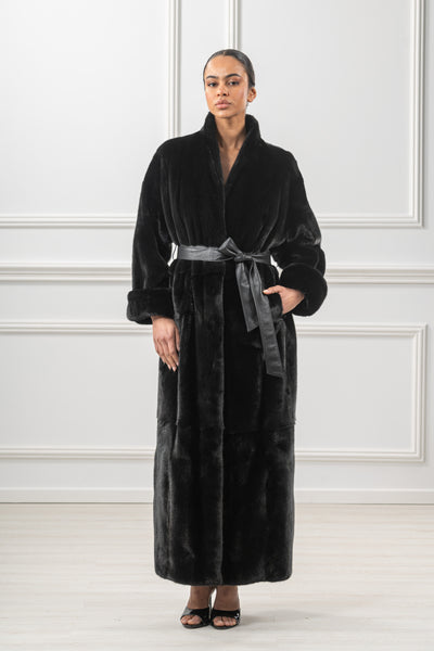 Premium mink fur coat for a sophisticated style