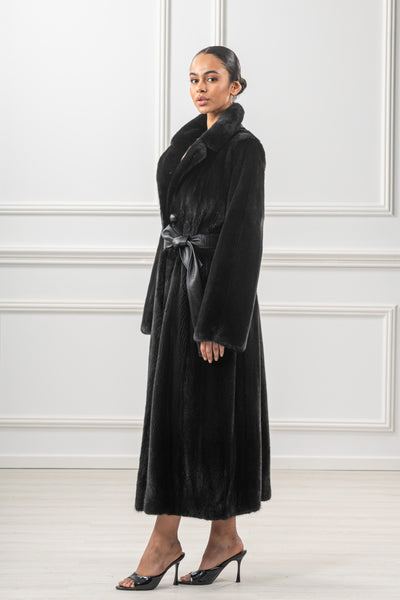 Premium mink fur coat for a sophisticated style