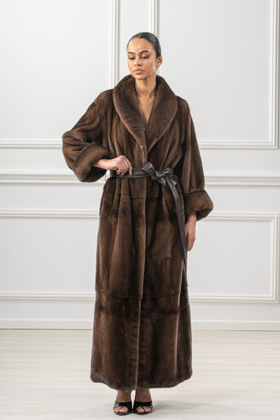 Elegant mink fur coat for a refined look