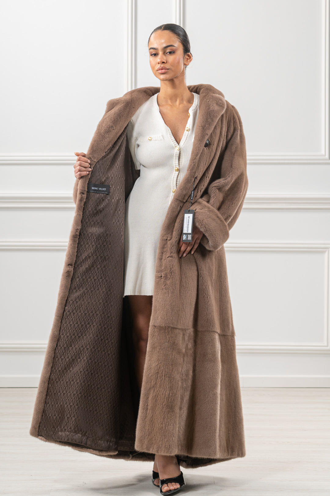 Premium Taupe Mink fur coat for a sophisticated style
