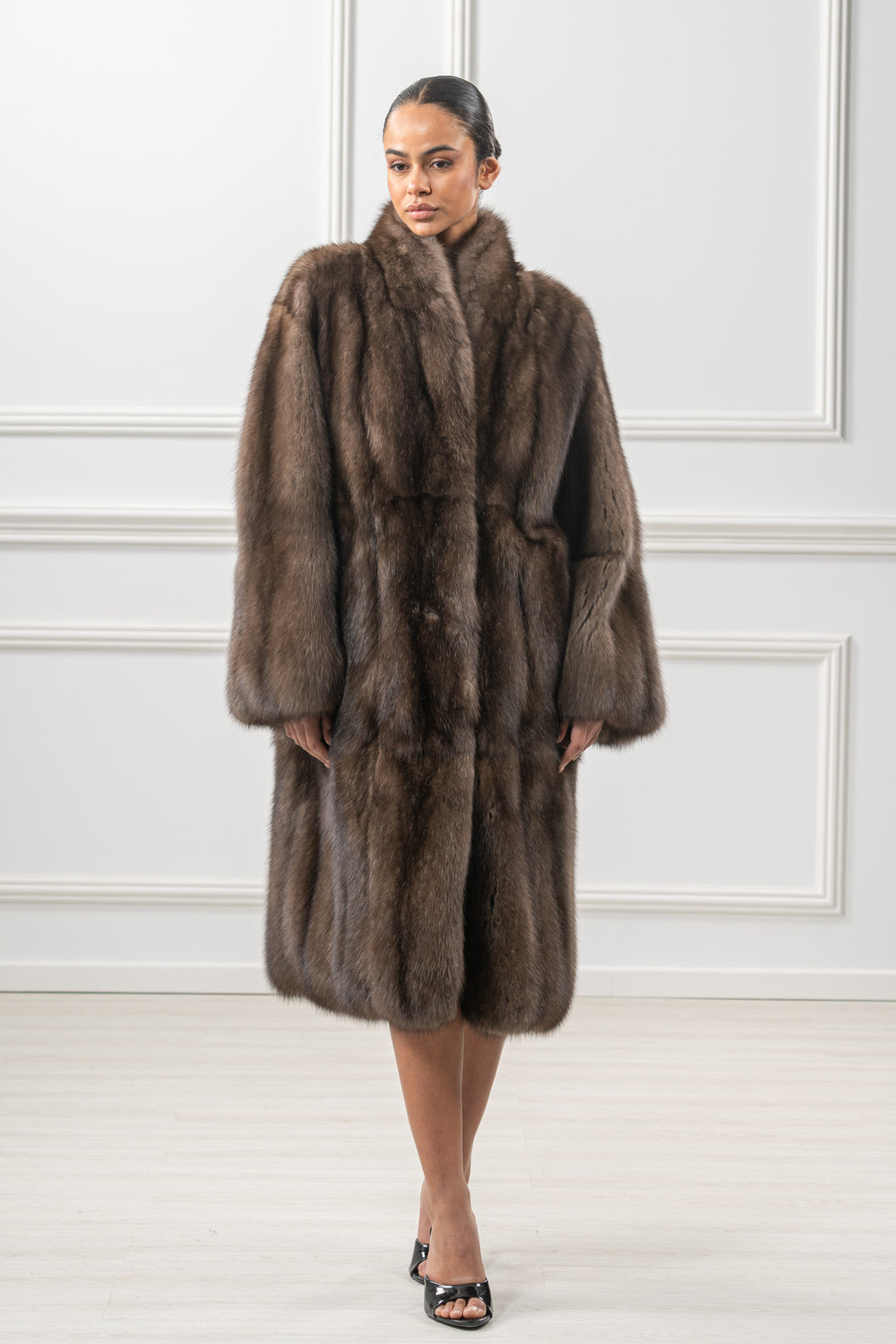 Star Light Mink Fur Coat - Women's Velvet Coat S/S 24M4133 | MANZARI