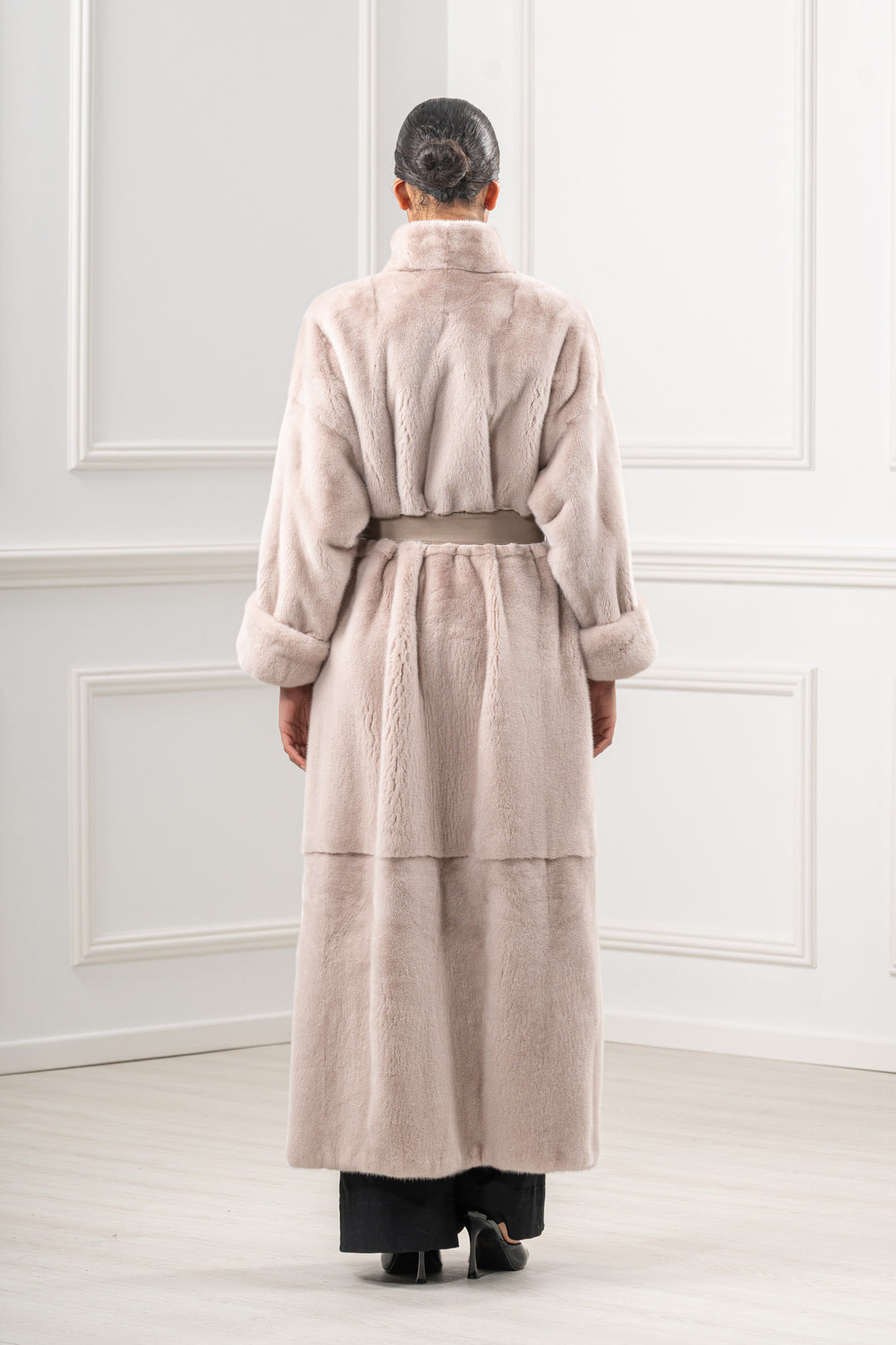 Chic Powder Mink fur coat by manzari for a bold statement