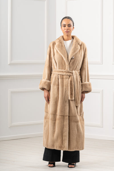 Exclusive mink fur coat by manzari