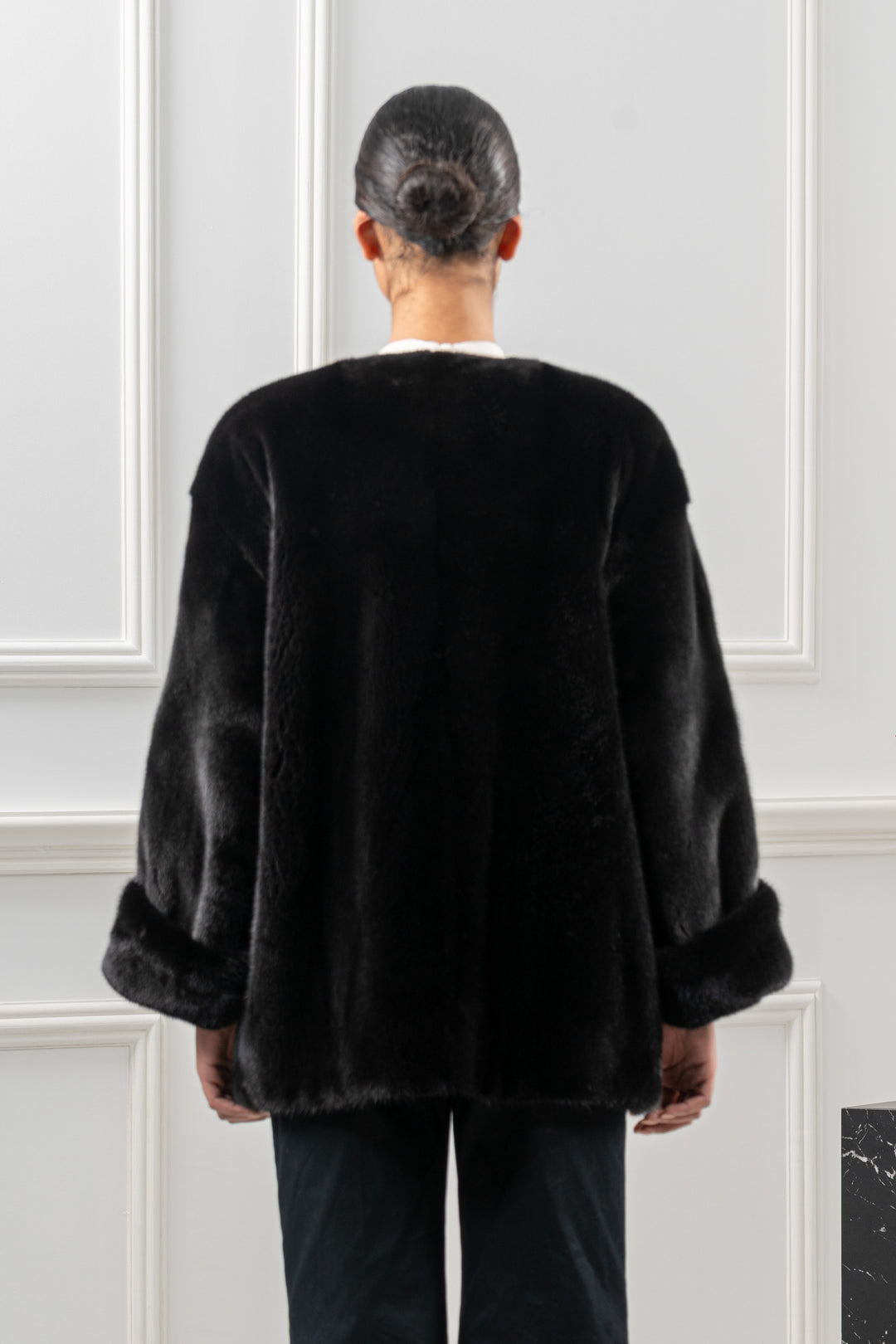 Classic Black Mink fur coat by manzari