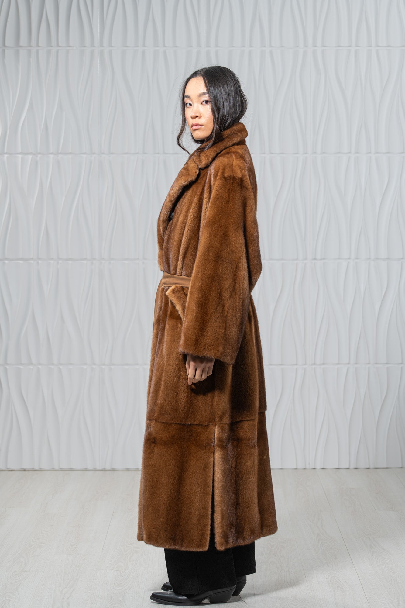 Gold Mink Fur Coat - Women's Velvet Coat S/S 19M752Γ305