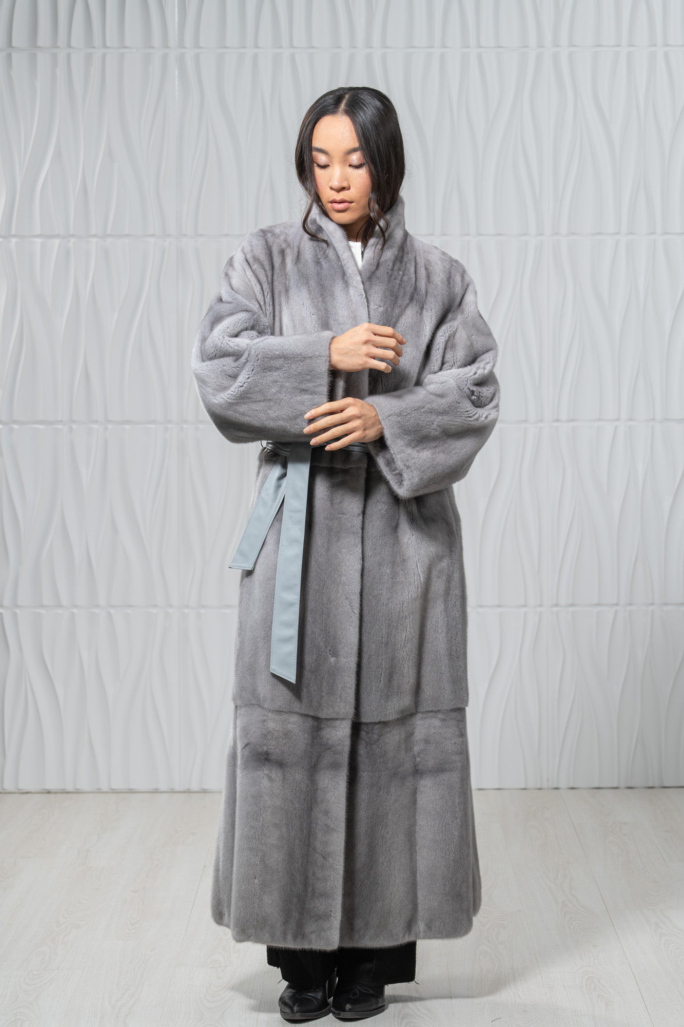 Sapphire Mink Fur Coat - Women's Velvet Coat S/S 24M4133