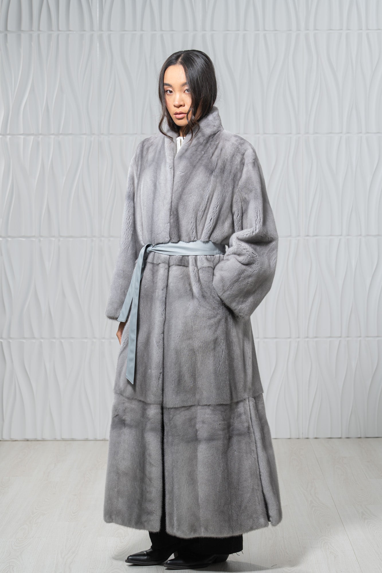 Sapphire Mink Fur Coat - Women's Velvet Coat S/S 24M4133