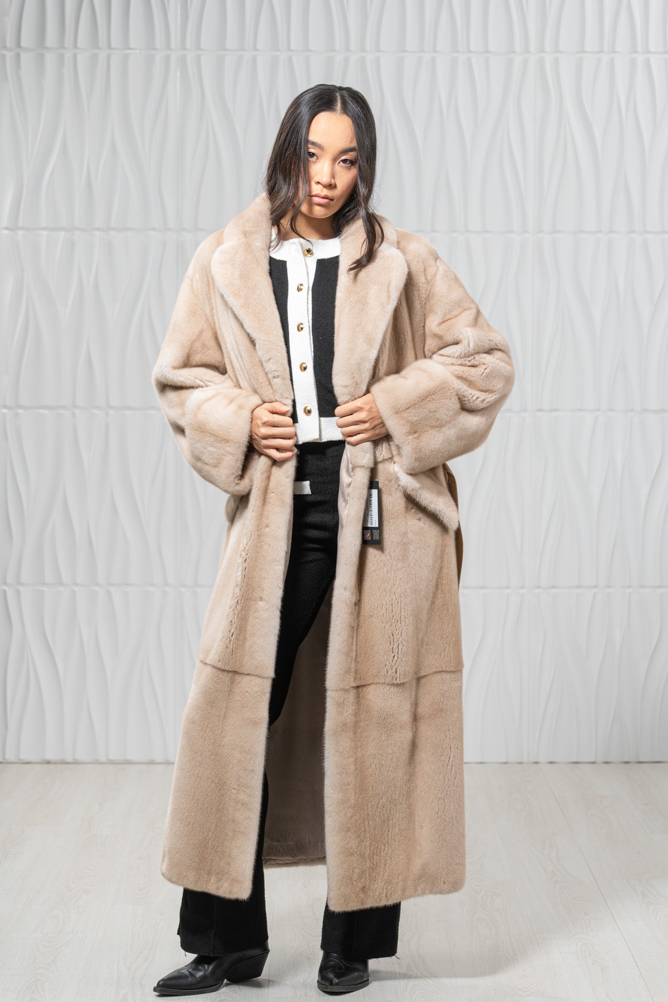 Palomino Mink Fur Coat - Women's Velvet Coat S/S 19M752Γ305