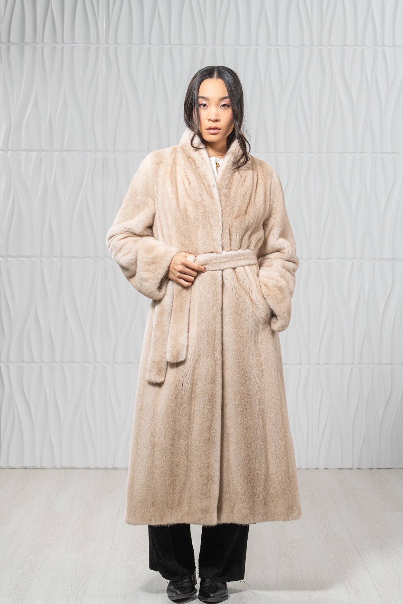 Palomino Mink Fur Coat - Women's Velvet Coat L/O 22M7950