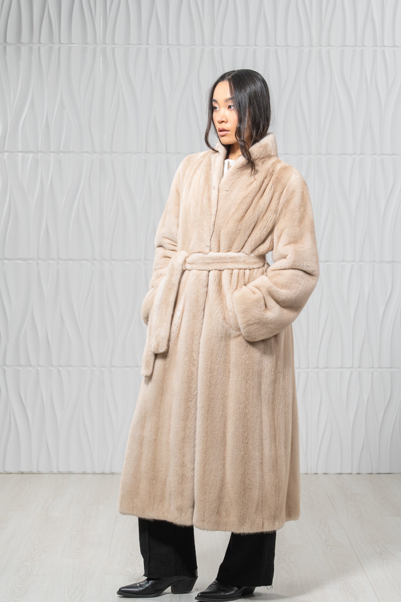 Palomino Mink Fur Coat - Women's Velvet Coat L/O 22M7950