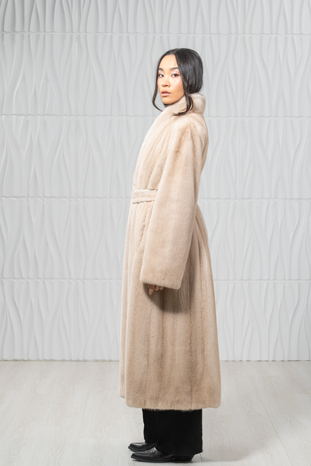Palomino Mink Fur Coat - Women&