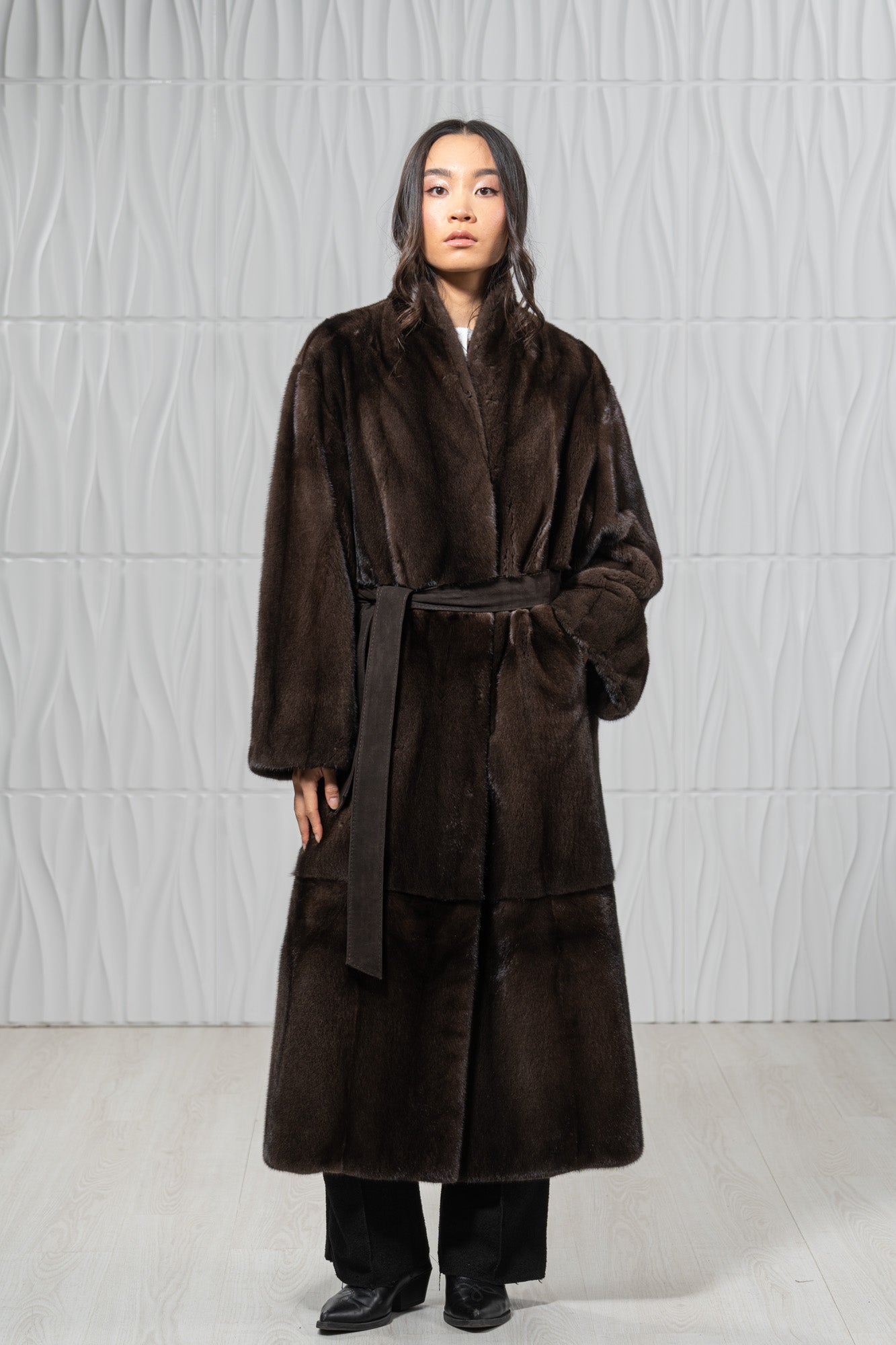 Star Light Mink Fur Coat - Women's Velvet Coat S/S 24M4133