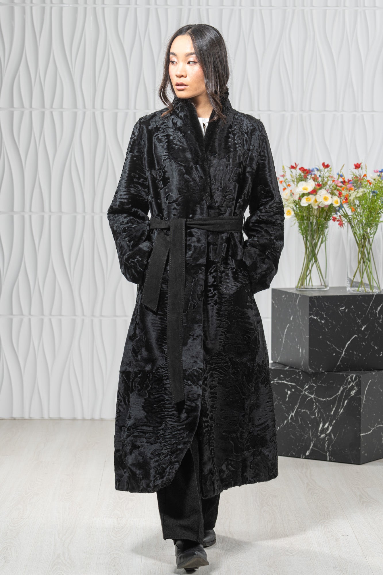 Swakara Skin Black Long Hair Coat S/S 22M7950
