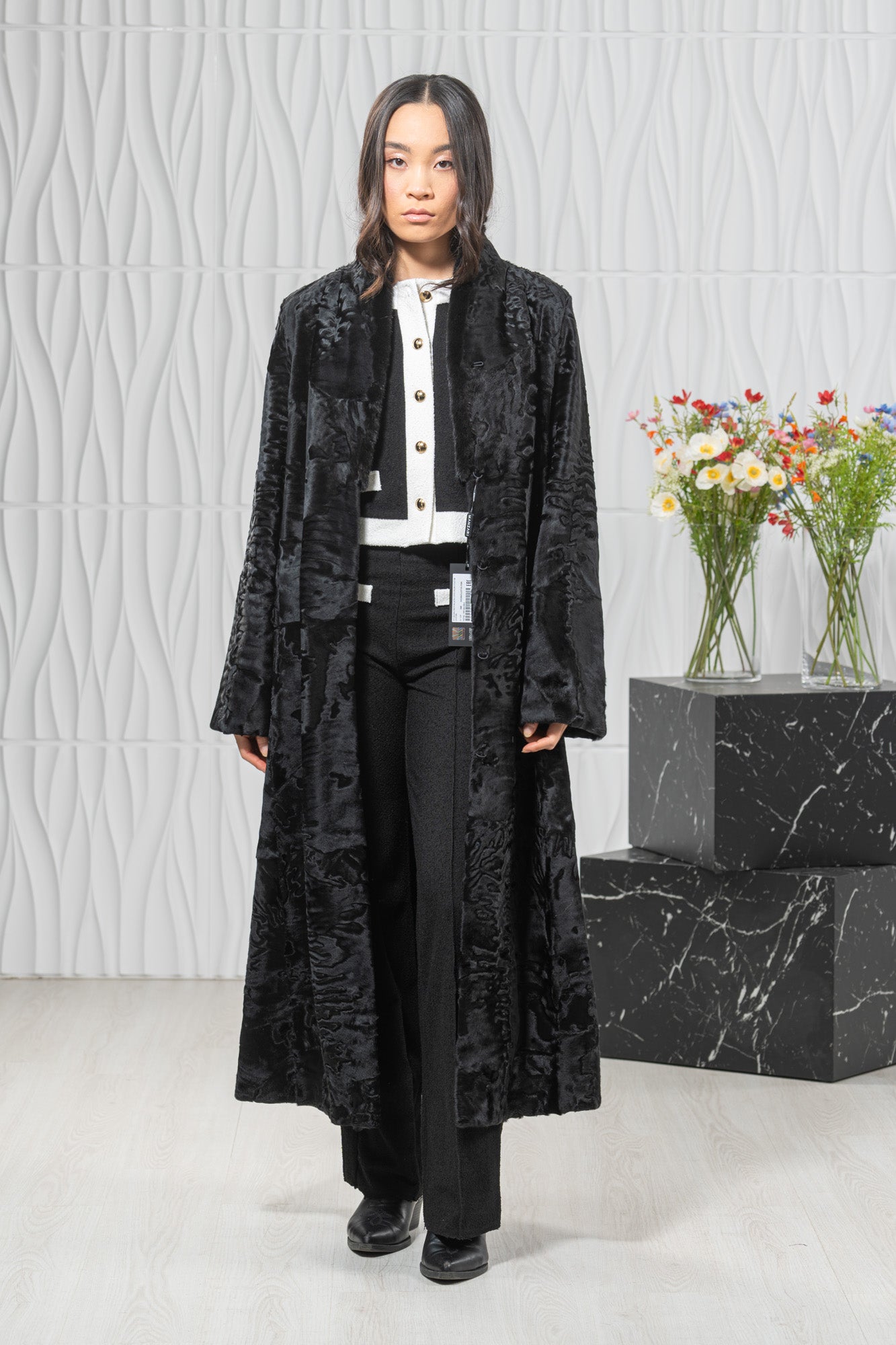 Swakara Skin Black Long Hair Coat S/S 22M7950